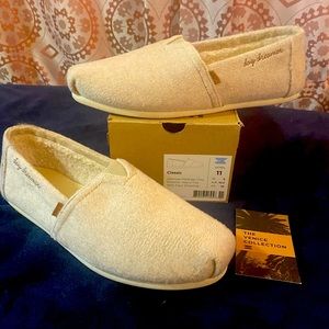 Toms Classic  “Day Dreamer”